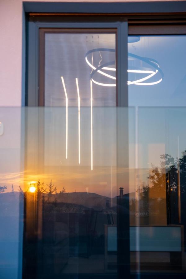 Sithoniars Melora Luxury Apartment Никити Екстериор снимка