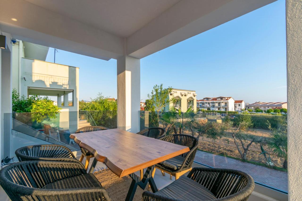 Sithoniars Melora Luxury Apartment Никити Екстериор снимка