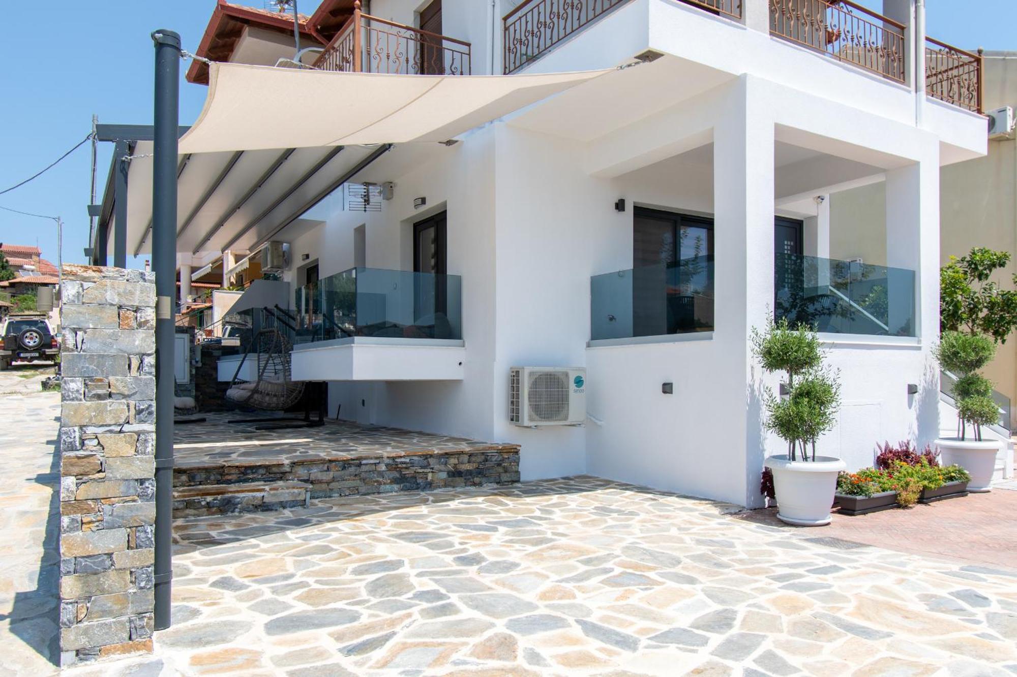 Sithoniars Melora Luxury Apartment Никити Екстериор снимка